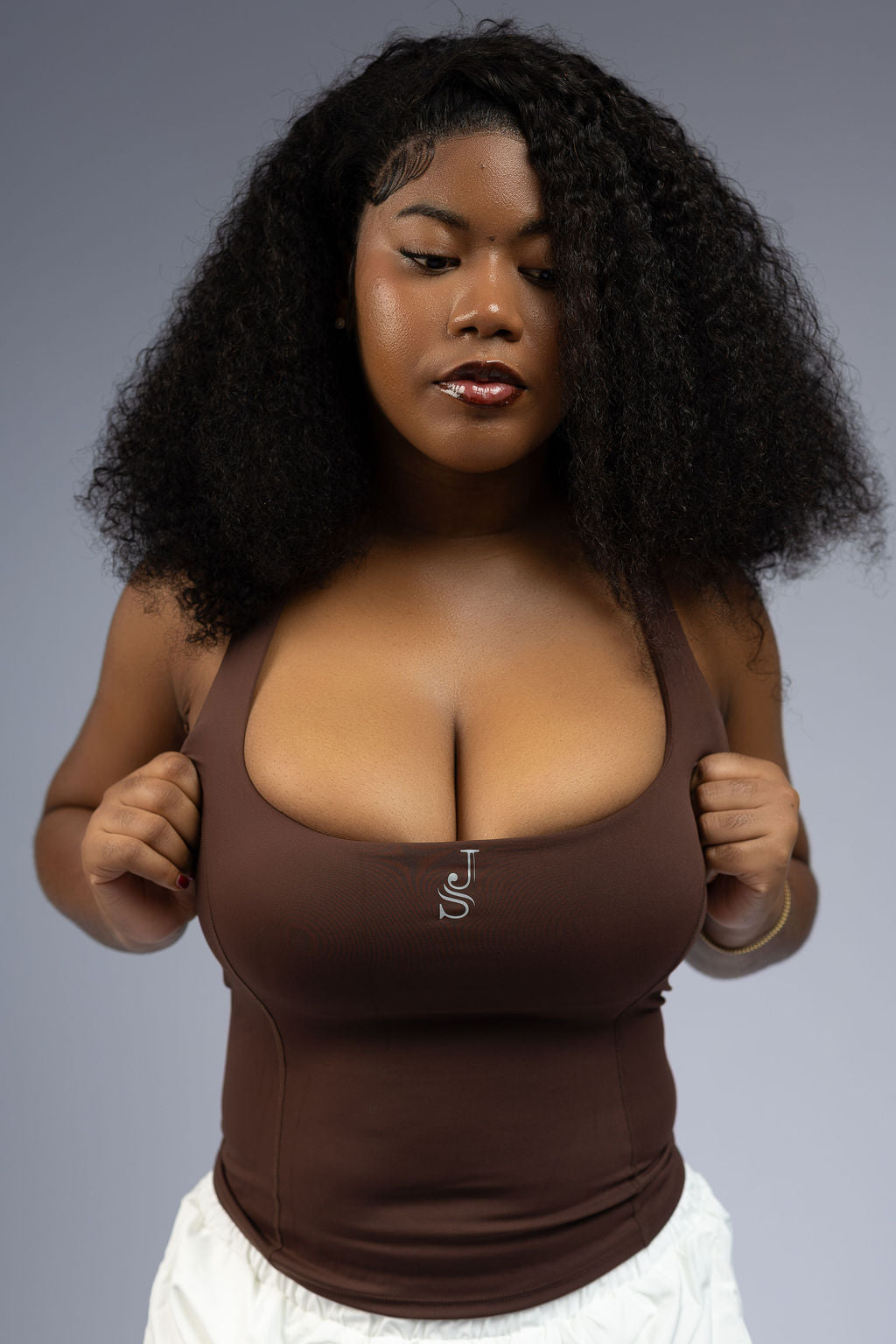 SQUARE NECK SCULPT TOP